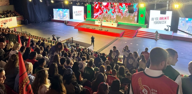 CTP 29. Olağan Kurultayı Erhürman’ın genel başkanlığını ve cumhurbaşkanı adaylığını onayladı