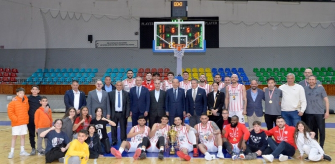 umhurbaşkanı Tatar:Uluslararası spor ambargosuna rağmen ülkede sporun gelişmesi için yatırımlar sürüyor