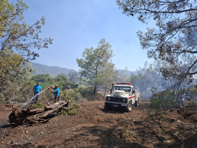 Esentepe-Karaağaç bölgesindeki yangın kontrol altına alındı, soğutma çalışmaları başladı