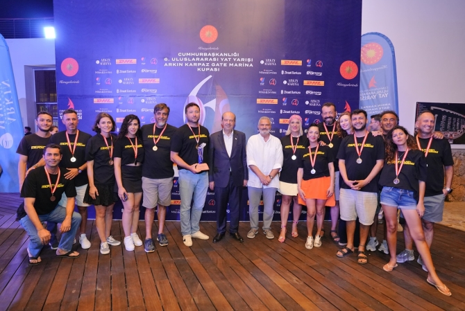 TC Cumhurbaşkanlığı 6’ncı Uluslararası Yat Yarışlarının KKTC etabı düzenlenen görkemli bir törenle sona erdi