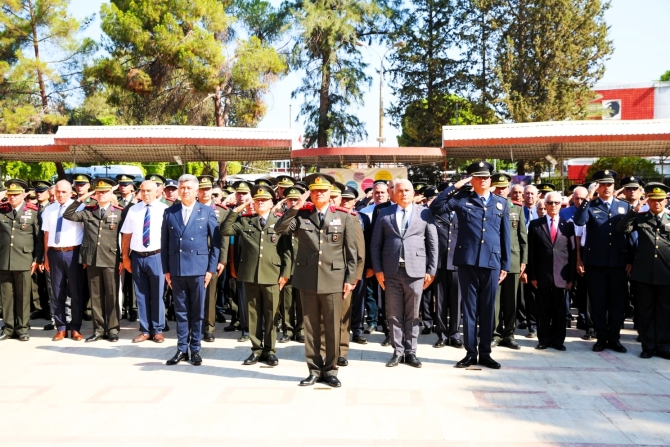 1 Ağustos Toplumsal Direniş Bayramı… Lefkoşa’daki ilk tören Atatürk Anıtı ve Şehitler Anıtı’nda