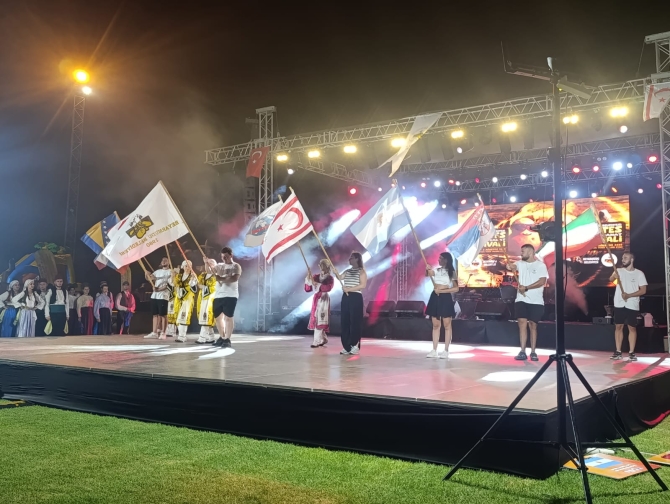 11’inci Patates Kültür ve Sanat Festivali başladı. 3 Ağustos’a kadar sürecek festival çeşitli etkinliklere ev sahipliği yapacak