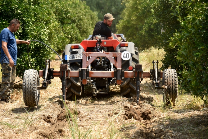 TEA yüzey altı damla sulama sisteminin avantajlarını ülke koşullarında görmek için deneme parseli kuruyor