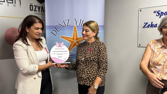 Deniz Yıldızı Yardım Derneği, Meme Kanseri farkındalık etkinliği düzenledi