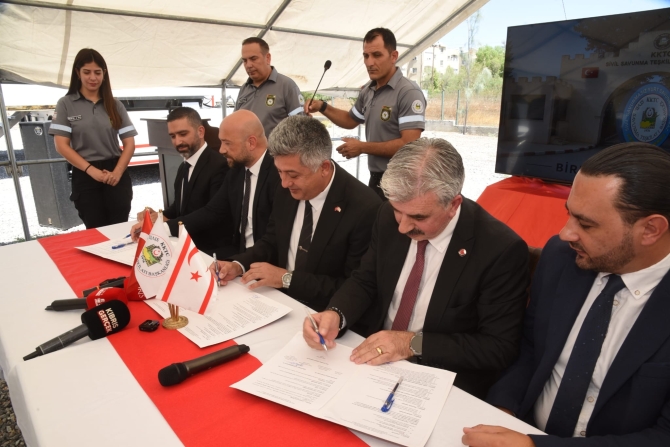 Başbakanlık Afet ve Acil Durum Yönetimi Komitesi toplandı.. “Acil Durum Uyarı Sistemlerinin Oluşturulmasına Yönelik İş birliği Protokolü” imzalandı